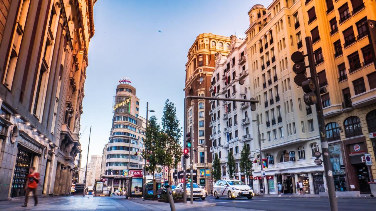Orient Apartment Madrid Exterior foto